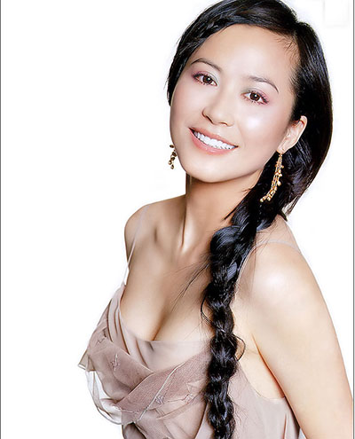 2010年,俞飞鸿因导演《爱有来生》获得第17届北京大学生电影节最佳